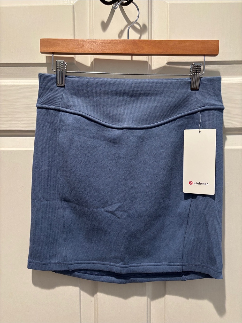 lululemon athletica slate blue mini skirt